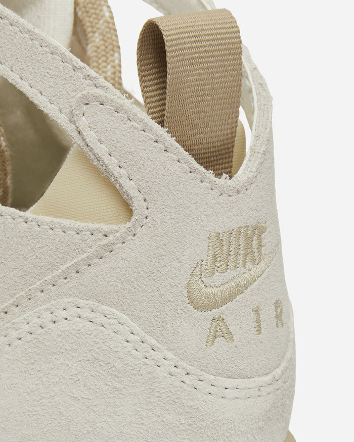 Nike Nike Air Trainer Huarache Sail/Lt Khaki Sneakers Low IB7678-100