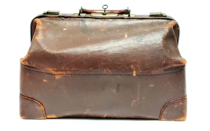 Leather Doctor Medical Apothecary Carrying Bag with Key ~ Early 1900's