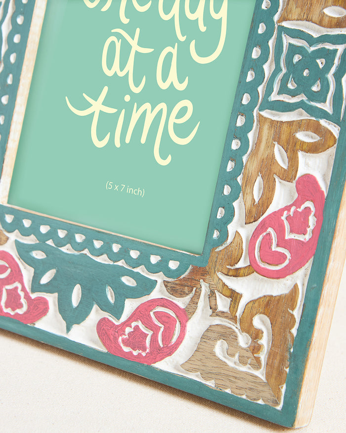 Paisleys Jharoka Photo Frame - Big