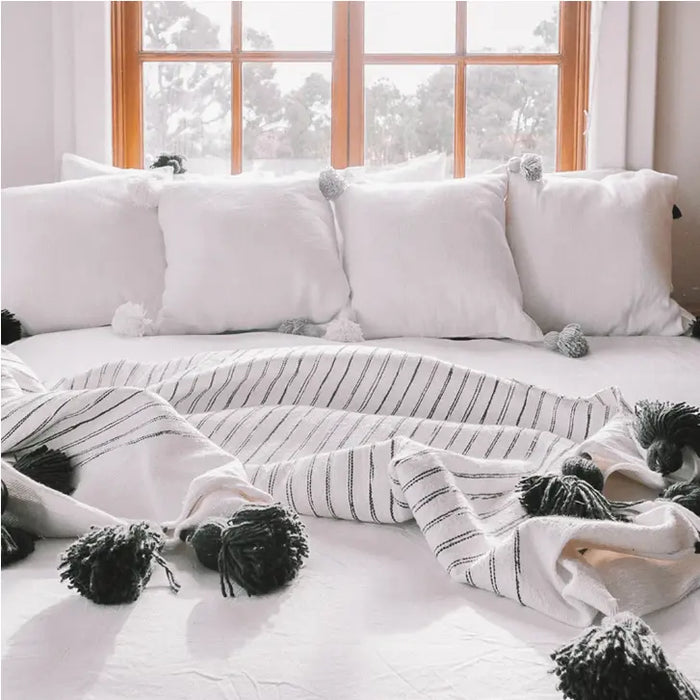 Pokoloko Moroccan Pom Blanket Pokoloko