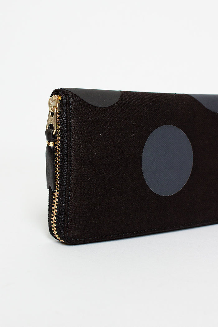 SA0110RD Classic Purse in Black Dot