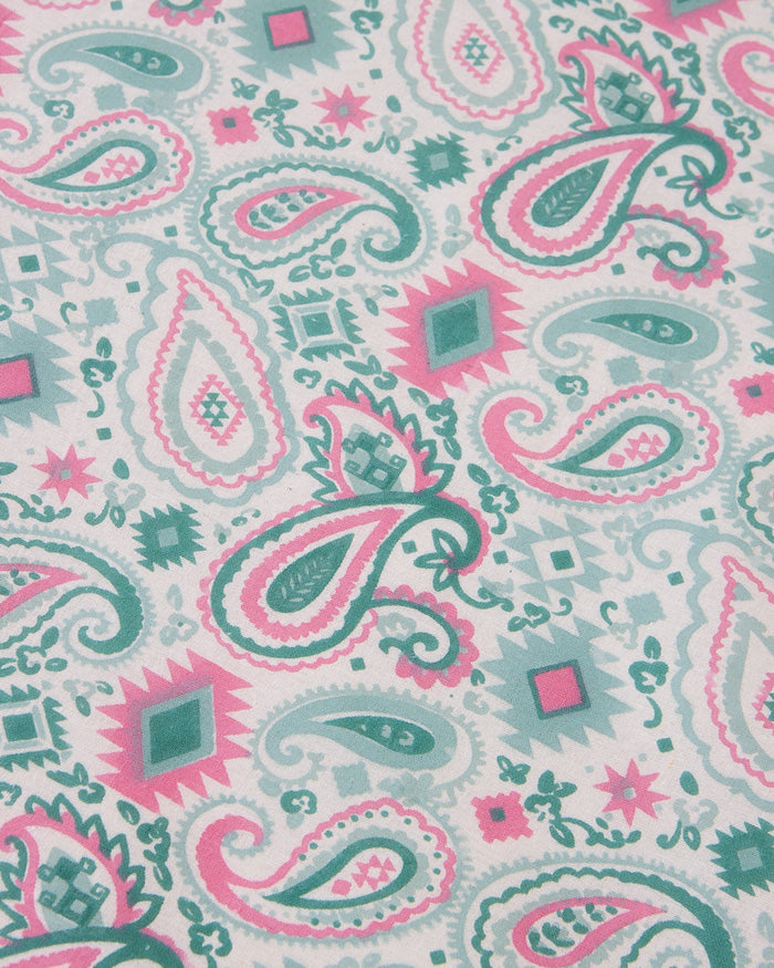 TEAL by Chumbak Paisely Bedsheet, Teal - Queen size, 104 TC